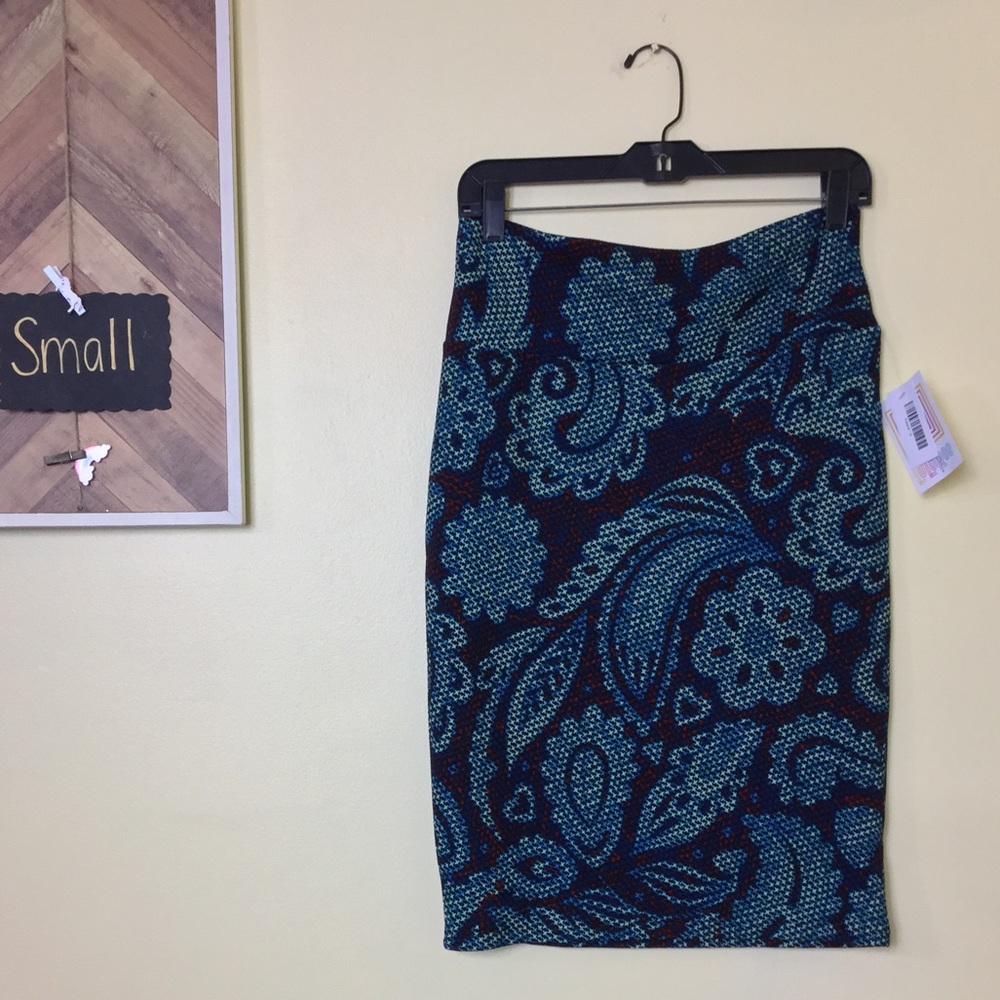 Cassie skirt